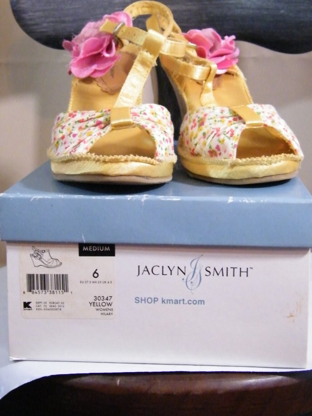 Cork wedge heels Jaclyn Smith Sz.6 Still in box